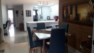 Venta apartamento en Laureles.